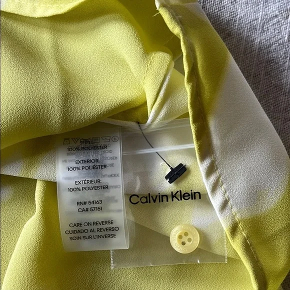 Calvin Klein Lemon Yellow  Sleeveless Pleated Blouse with Mandarin Collar - Picture 8 of 11